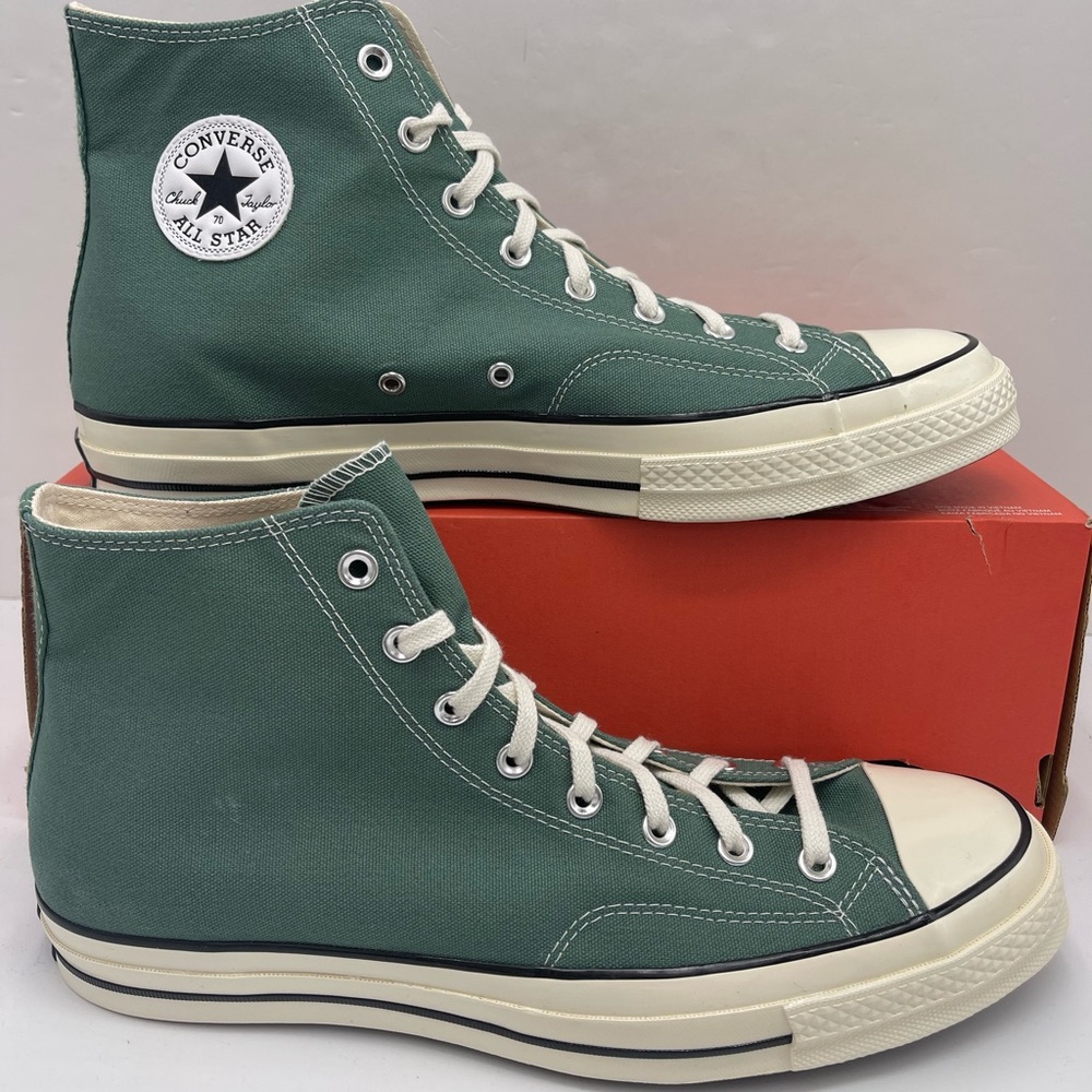 Converse Men's A06521C
CHUCK 70 HI
ADMIRAL ELM/EGRET/BLK Green High-Top Sneakers - Picture 1 of 16